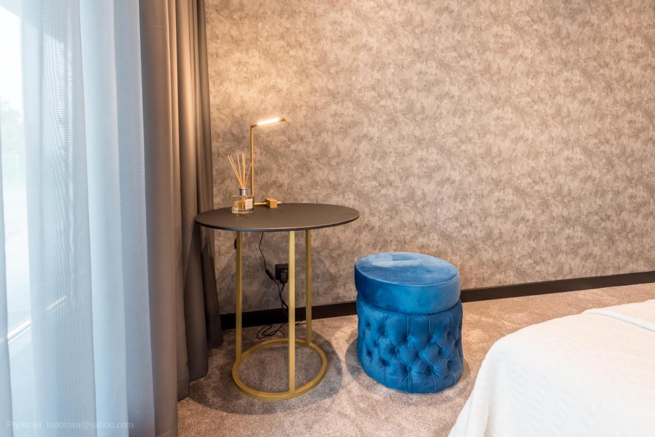 Lotus Luxury Rooms Varna Buitenkant foto