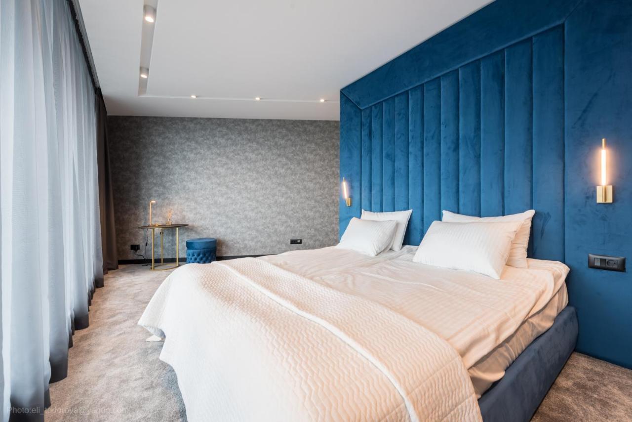 Lotus Luxury Rooms Varna Buitenkant foto