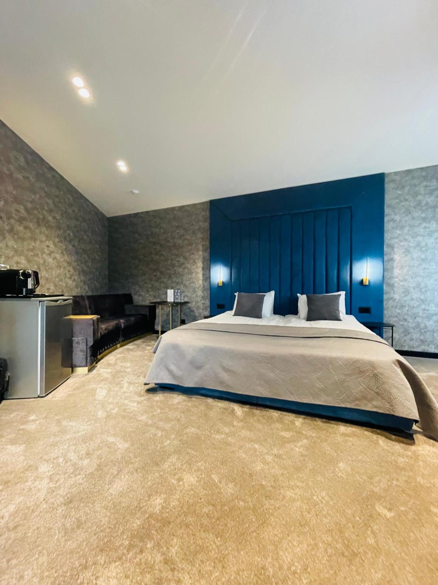 Lotus Luxury Rooms Varna Buitenkant foto
